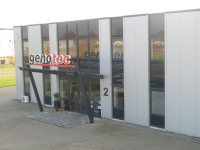 Eingang des Firmengebäudes